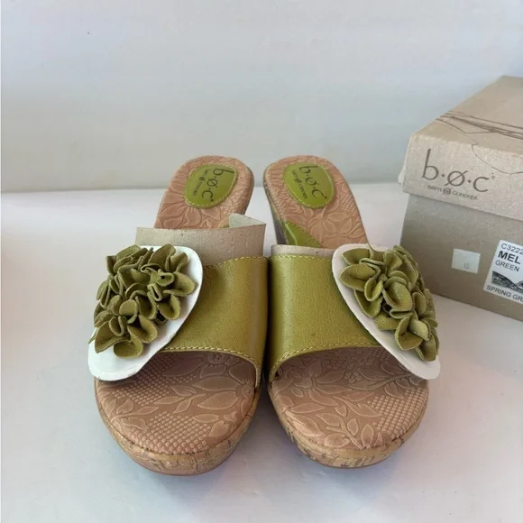 b.o.c. Women's Olive Green Floral Mules - Picture 4 of 6